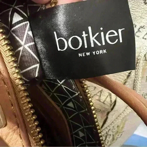 Botkier tan leather satchel crossbody bag - Picture 8 of 12